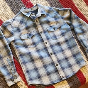 Cody James Small Fleece Lined Shirt Jacket. Blue Plaid